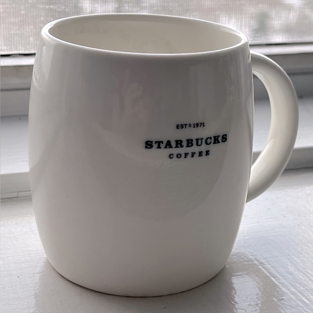 Starbucks Black & White Coffee Mug 14oz